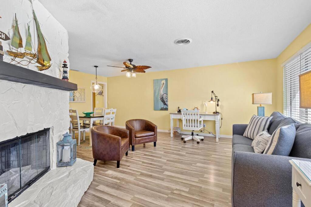 Perfect For Family Gatherings With A Heated Pool! - Clearwater'S Clear Choice Exteriör bild